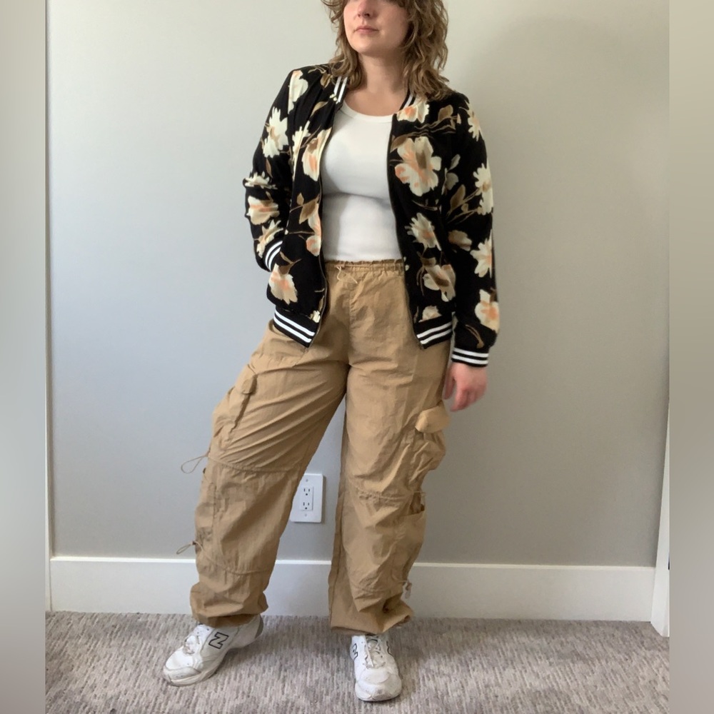 Halara Parachute Cargo Pants size XL